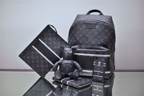 louis vuitton fragment tokyo|Hiroshi Fujiwara Collection for Louis Vuitton Draws Massive Crowd.